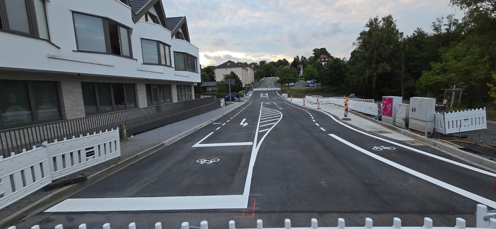 Fahrbahn- und Straßenmarkierung – Projektbild 03
