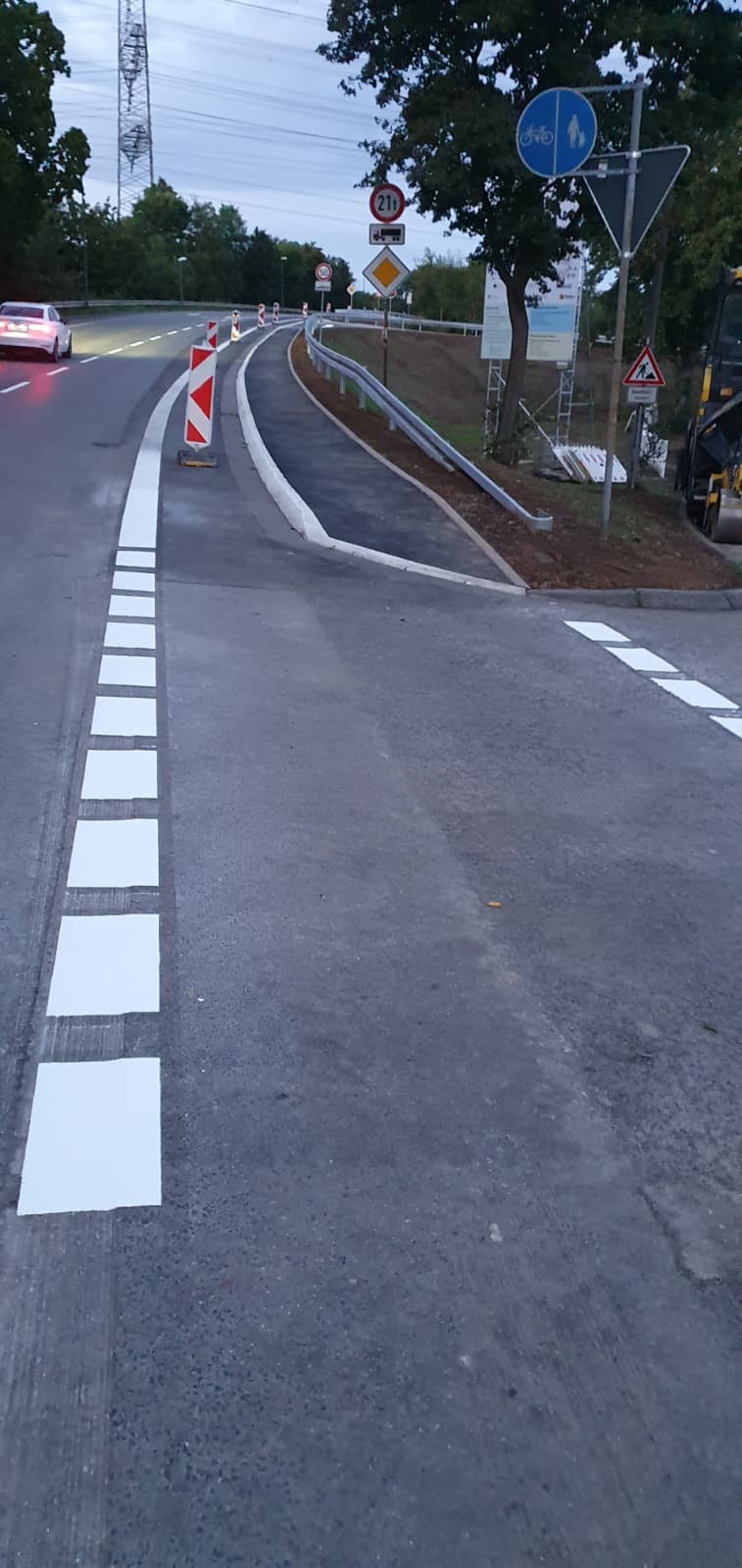Fahrbahn- und Straßenmarkierung – Projektbild 15